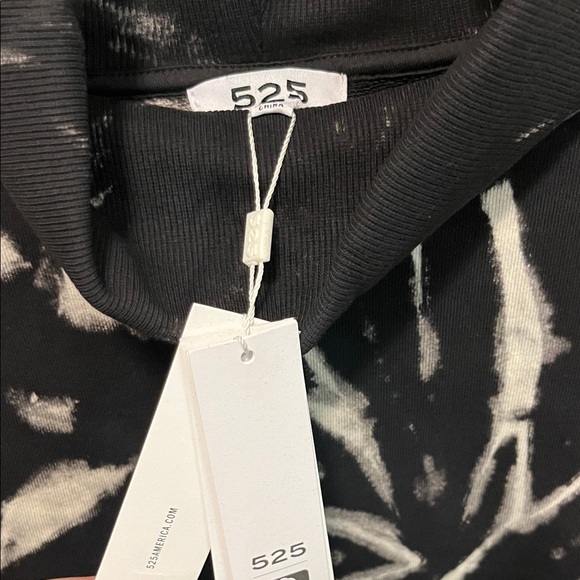 525 America Black and White Tie-Dye Sweatshirt - Picture 2 of 4